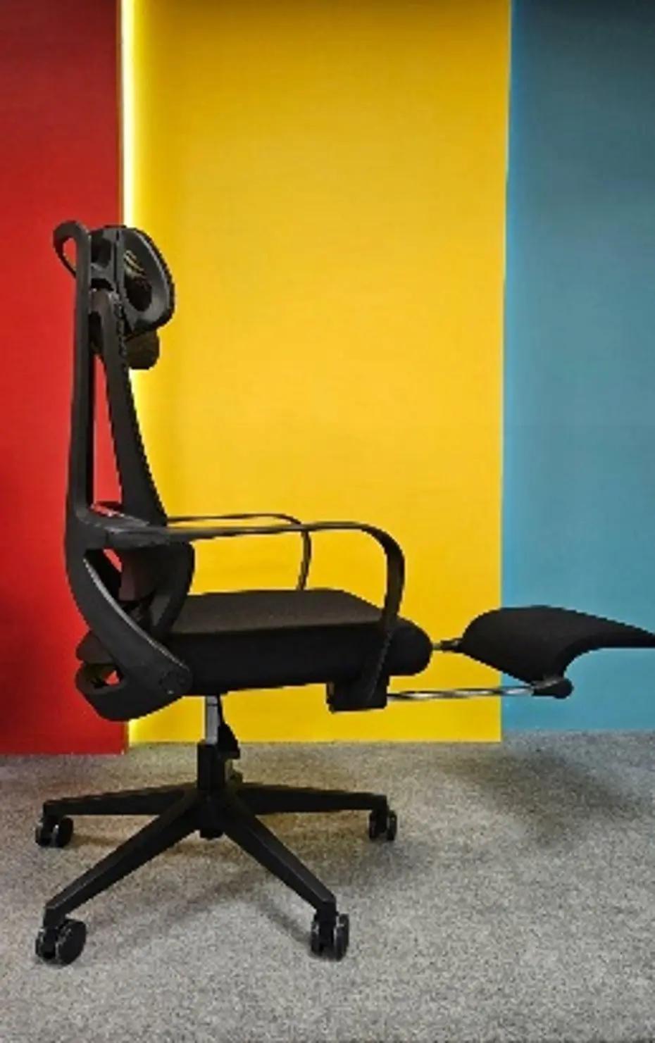 Kürsi torly, tekerçekli, gara 