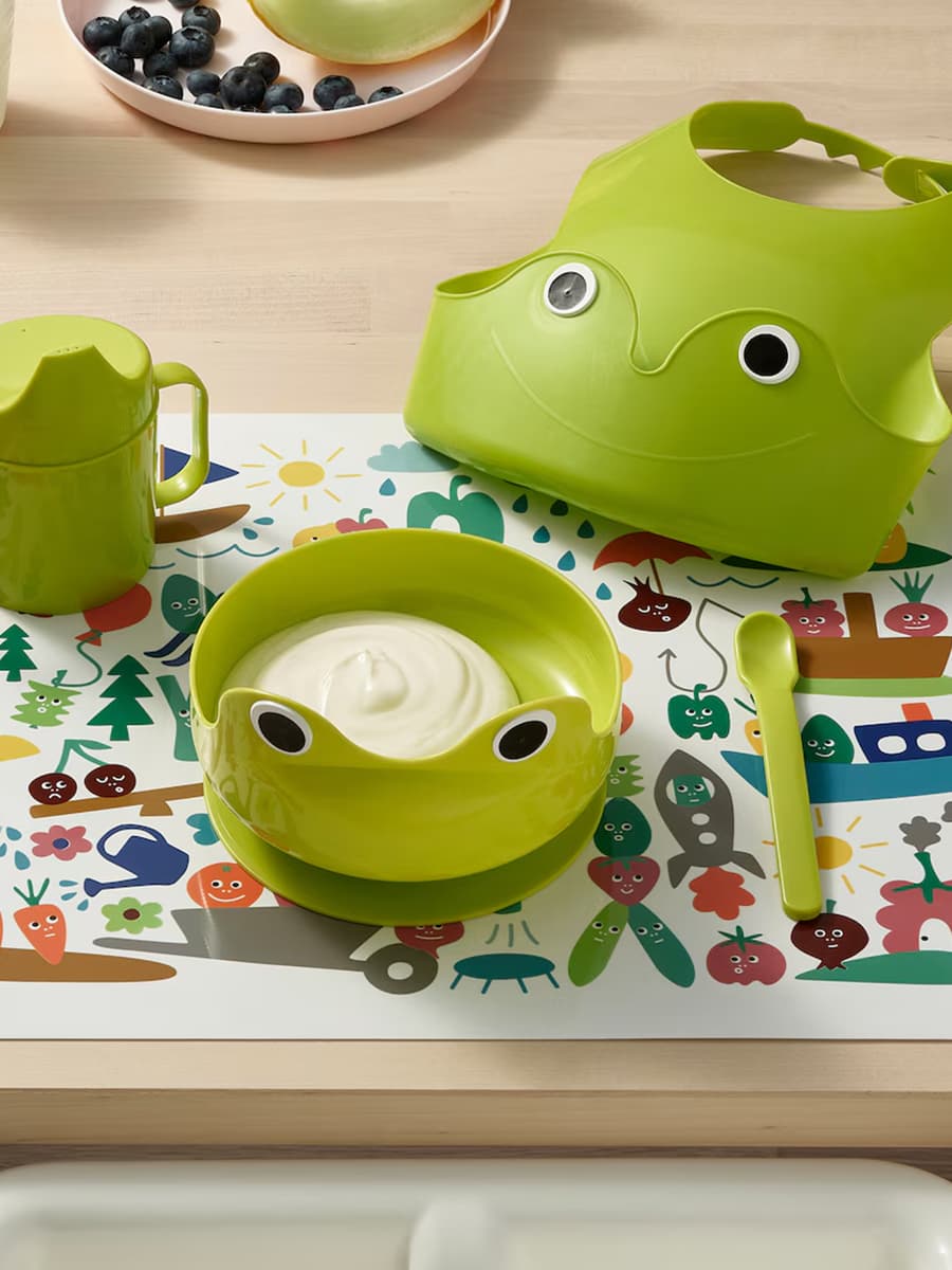 Набор посуды IKEA MATA из 4-х предметов зеленый
