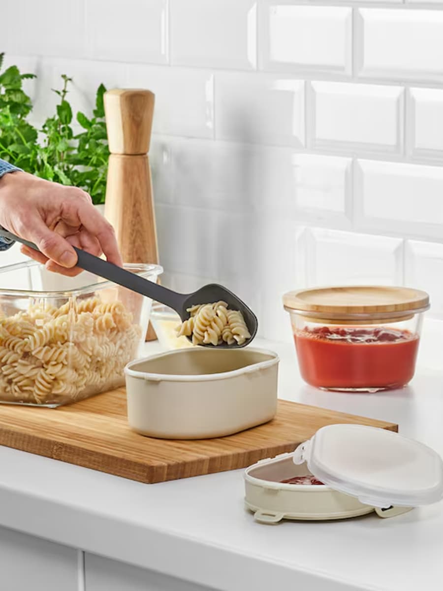 Ланч-бокс IKEA UTBJUDA для сухих кормов, светлый серо-бежевый
