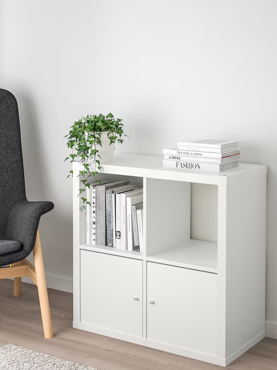 Стеллаж с дверцами IKEA KALLAX белый 77х77 см