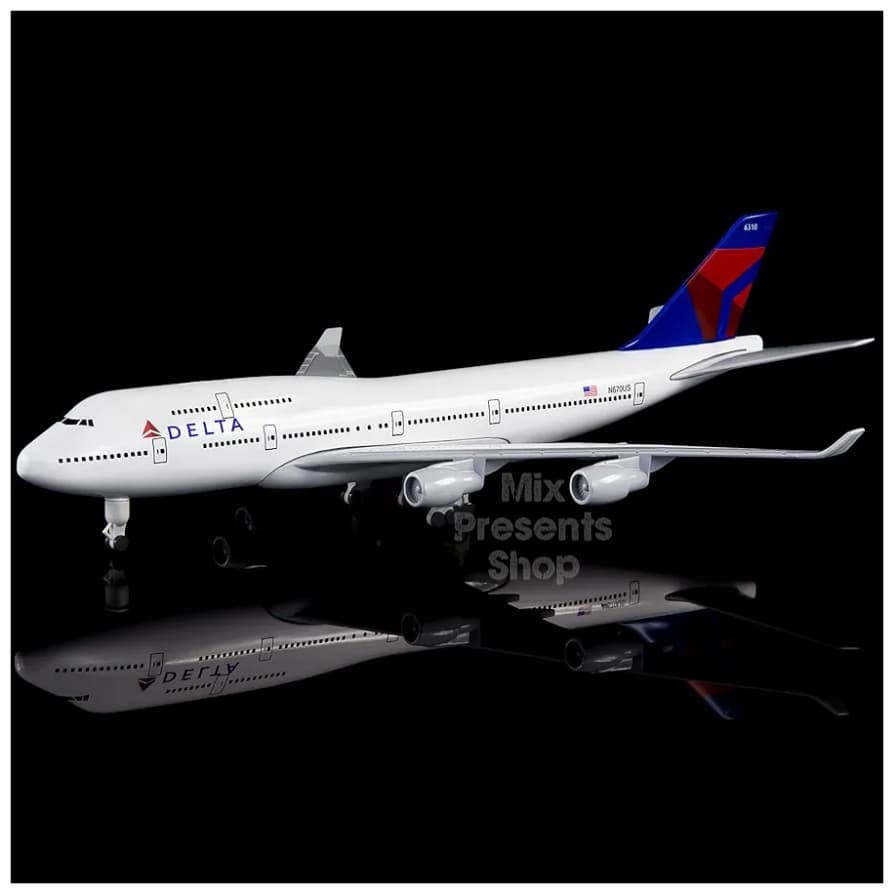 Модель самолёта "Delta" Boeing-747 20см (металл)