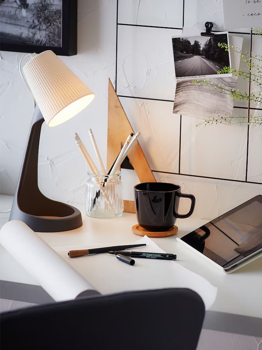 Рабочая лампа IKEA SVALLET Темно-серый Белый