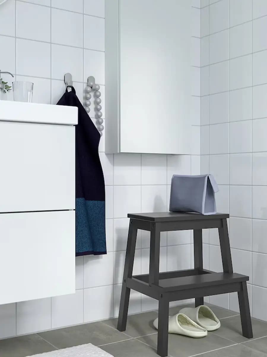 Табурет-лестница IKEA BEKVÄM Черный 50 см