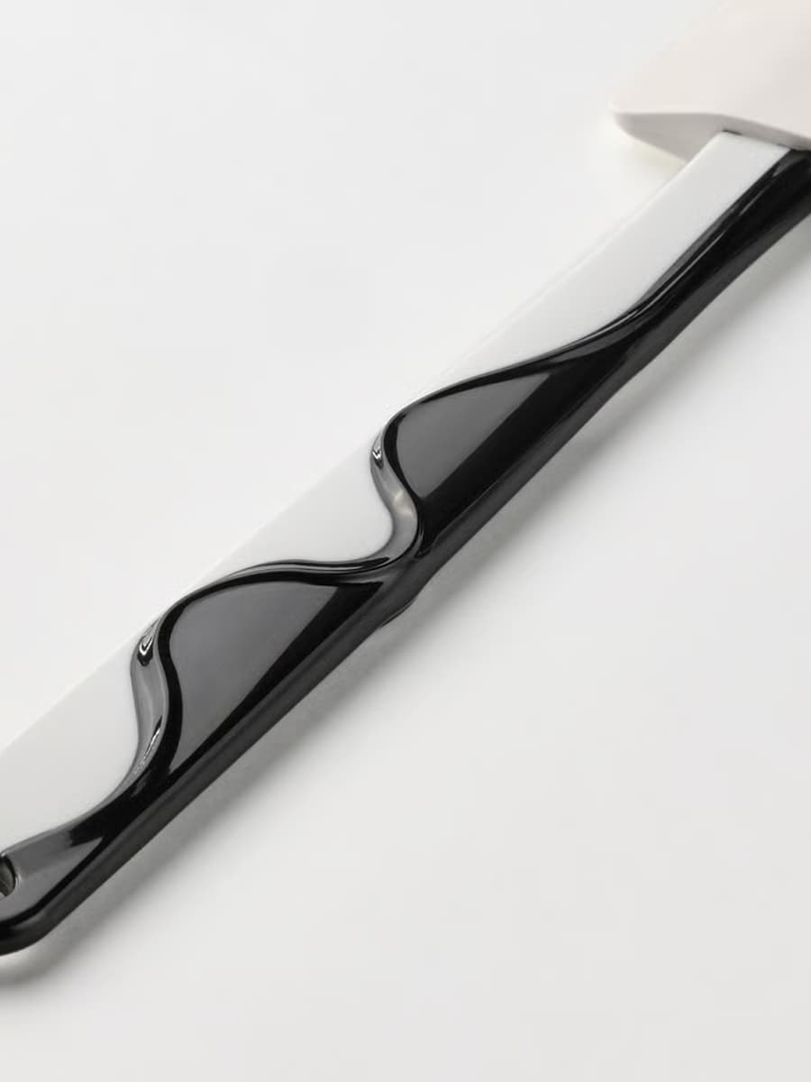 Резиновый шпатель IKEA GUBBRÖRA черный/белый