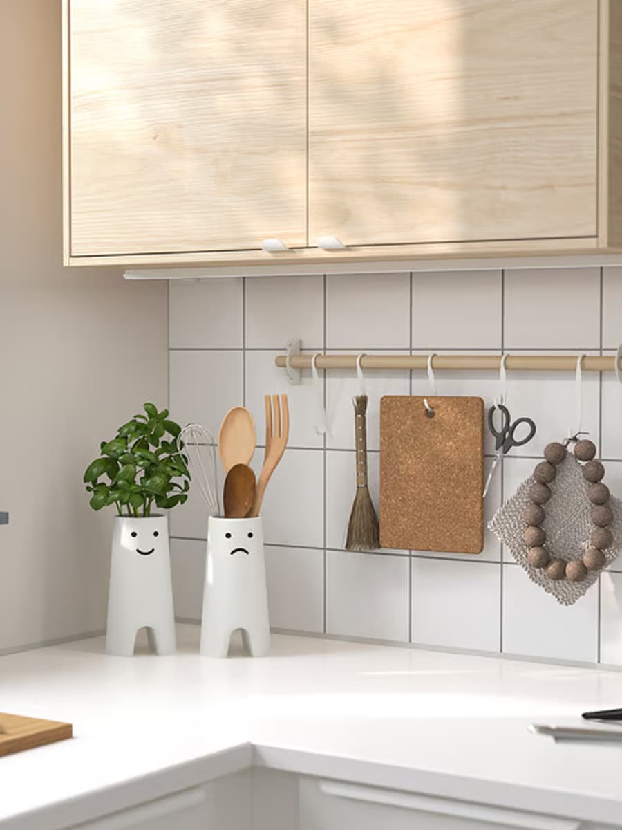 Ваза IKEA FRÖVÄXT белая, 20 см