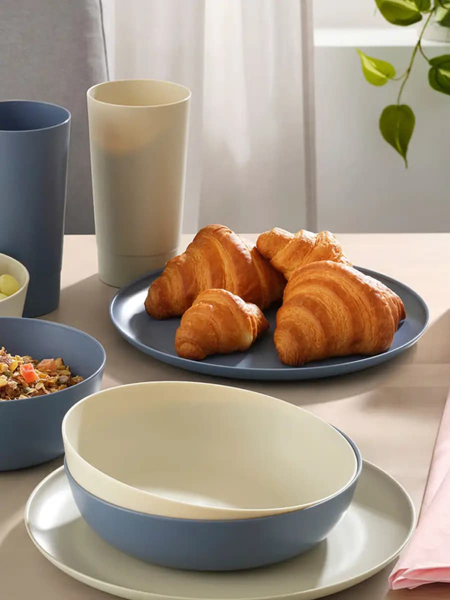 Тарелка IKEA VITABBORRE синий 26 см