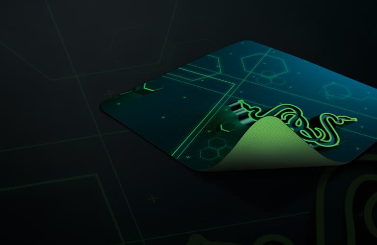 Игровой коврик для мыши Razer Goliathus Mobile (215мм × 270мм × 1.5мм)