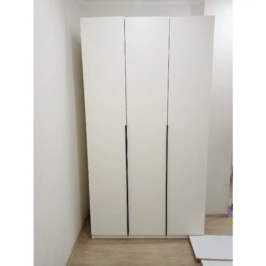 Шкаф Арно c 3 дверцами