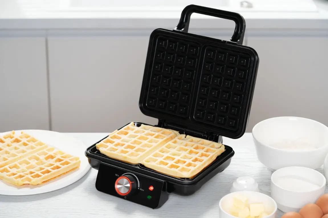 Вафельница ARDESTO SM-L100LWAFFLE