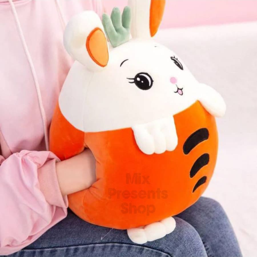 Игрушка подушка-плед "Клубника" с местом для рук